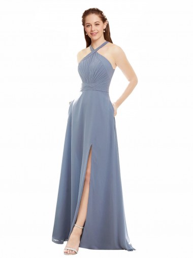 Azul polvoriento línea A Halter Cuello Alto Gasa Largo Vestidos de dama de honor