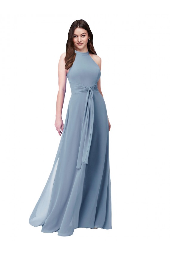 Azul polvoriento línea A Halter Cuello Alto Gasa Largo Vestidos de dama de honor