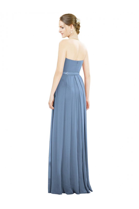 Azul polvoriento línea A Sin tirantes Gasa Largo Vestidos de dama de honor