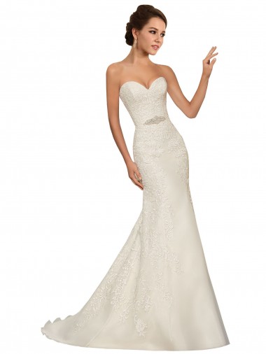 Blanco Cubierta Cuello de Corazón Cola capilla Tul Encaje Vestidos de novia