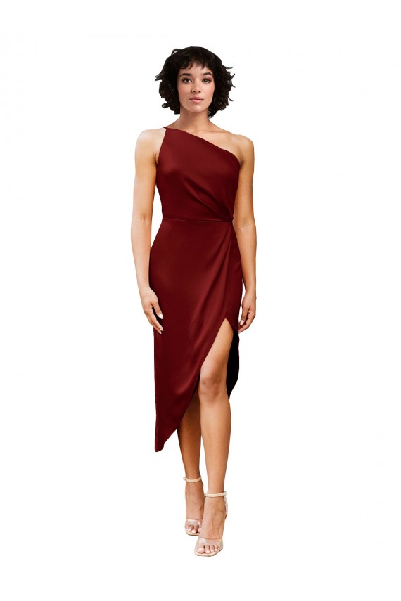 Borgoña Cubierta Un Hombre Midi Satén elástico Corto Formales Vestidos de dama de honor / Vestidos de fiesta / Vestidos de cóctel
