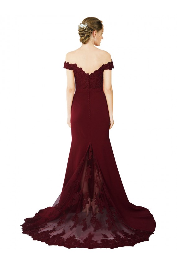 Borgoña oscuro Sirena Hombros Descubiertos Barrer tren Crepé Elástico Encaje Largo Formales Vestidos de dama de honor / Vestidos de fiesta