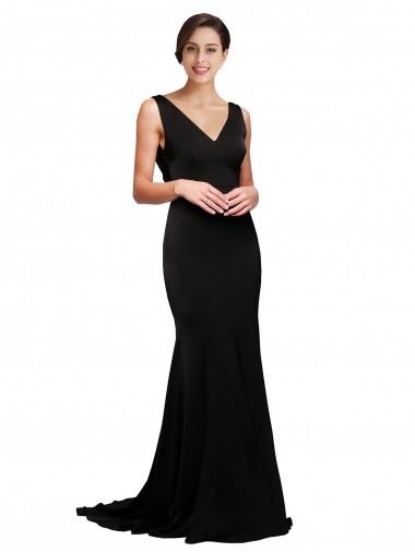 Negro línea A Cuello en V Barrer tren Satén sedoso Largo Formales Vestidos de dama de honor / Vestidos de fiesta