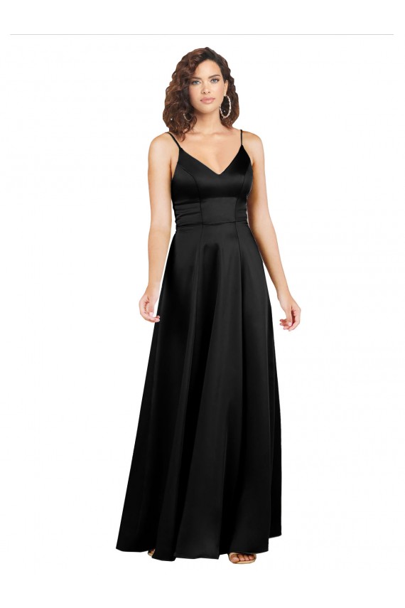 Negro línea A Cuello en V Satén sedoso Largo Formales Vestidos de dama de honor / Vestidos de fiesta