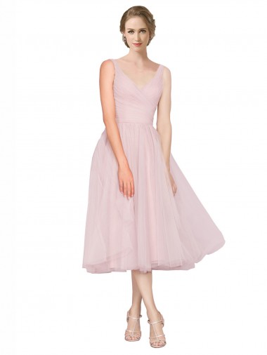 Rosa línea A Cuello en V Tul Corto Vestidos de dama de honor / Vestidos de cóctel / Vestidos para homecoming
