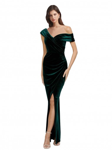 Verde oscuro Cubierta Hombros Descubiertos Terciopelo Elástico Largo Asimétrico Formales Vestidos de dama de honor / Vestidos de fiesta