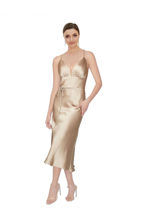 línea A Cuello en V Midi Satén sedoso Corto Formales Vestidos de dama de honor / Vestidos de fiesta / Vestidos de cóctel